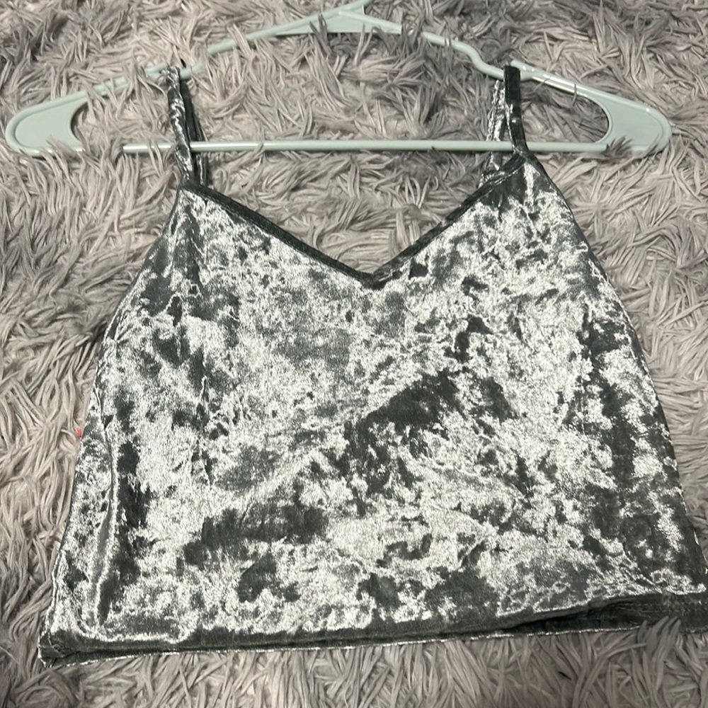 VELVET CROP